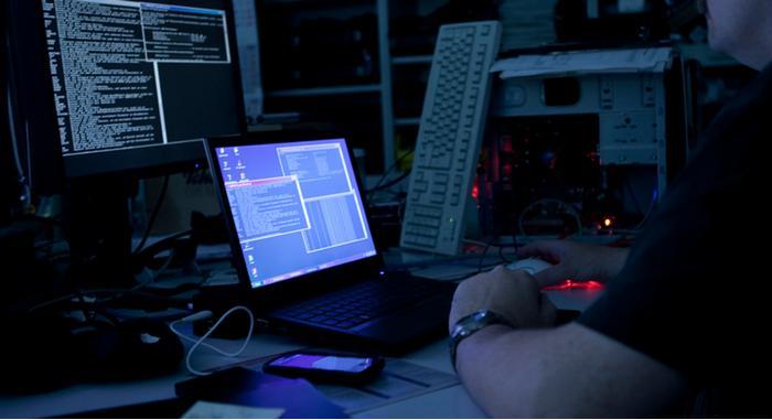 ‘Atacan’ hackers a negocios del Centro