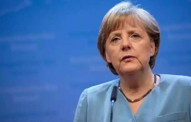 Hackers podrían haber accedido a datos del ordenador de Ángela Merkel
