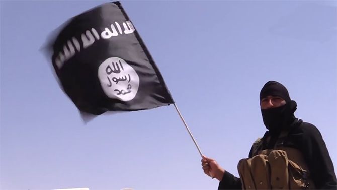 Las vías de comunicación de ISIS, un infierno para espías