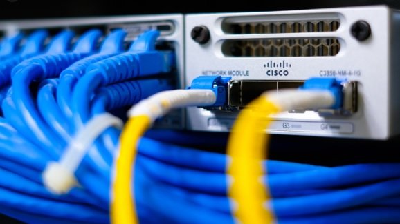 Descifrar el tráfico de red aprovechando la vulnerabilidad en Cisco Enterprise Switch